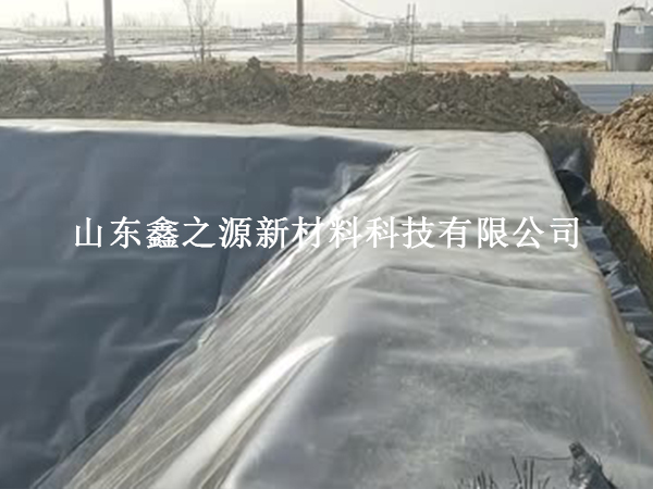 關(guān)于魚塘防滲膜接縫處理有哪些施工經(jīng)驗(yàn)？