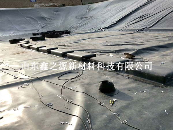 魚塘養(yǎng)殖防滲膜鋪設(shè)：創(chuàng)新施工，高效防滲的綠色養(yǎng)殖新篇章
